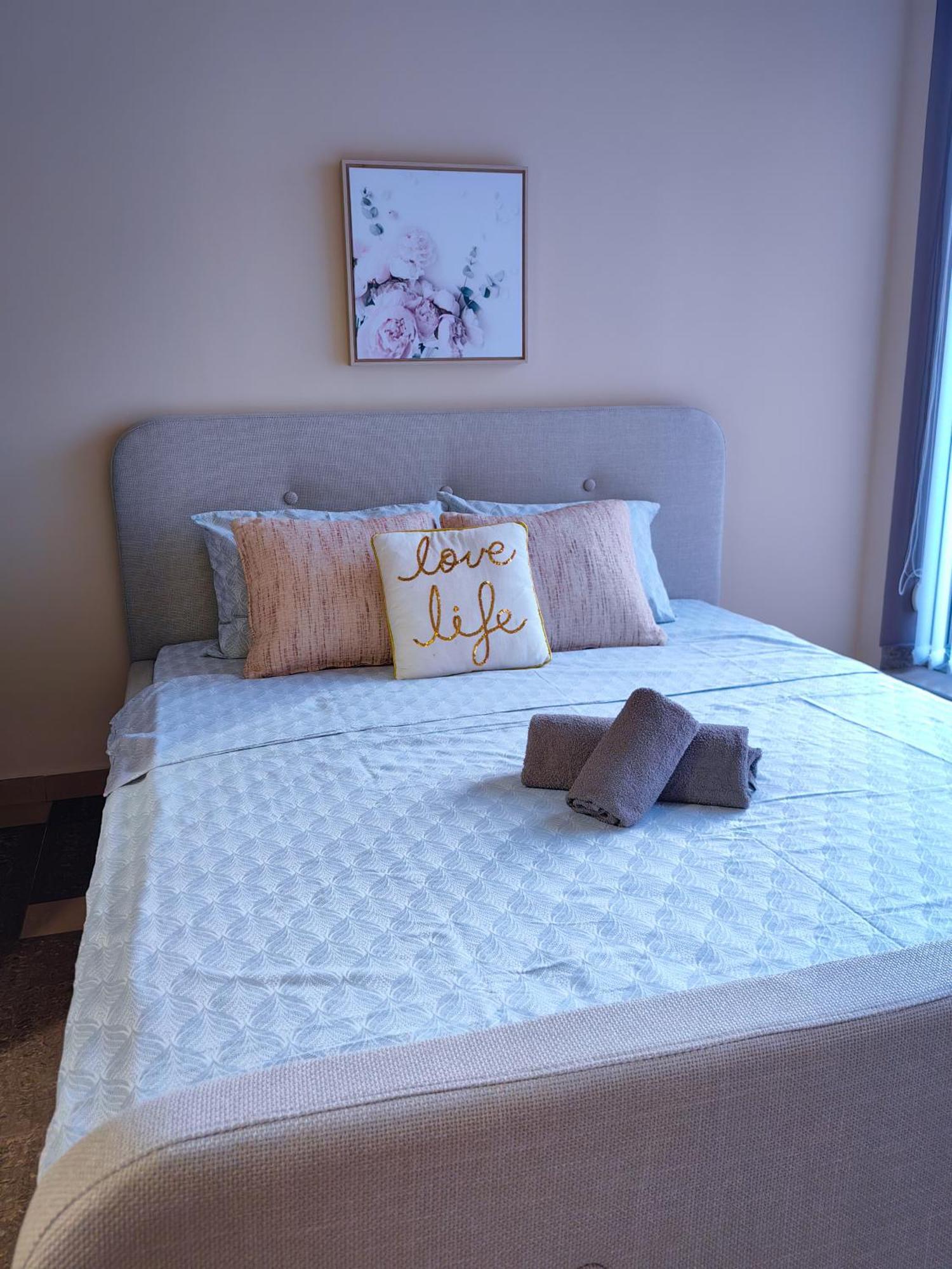 The View Apartment Plovdiv Bagian luar foto